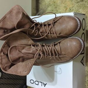 Lace up hiking boots Minto size 40 leather tan color